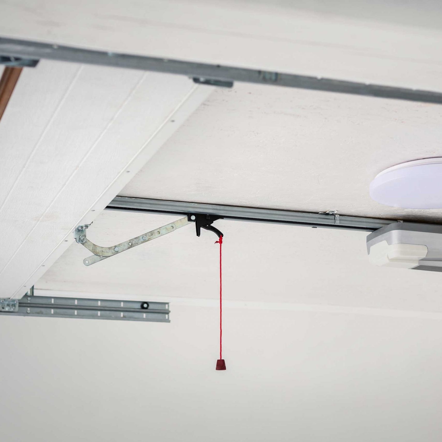 Auto-Roll-Garage-Door-Repairs